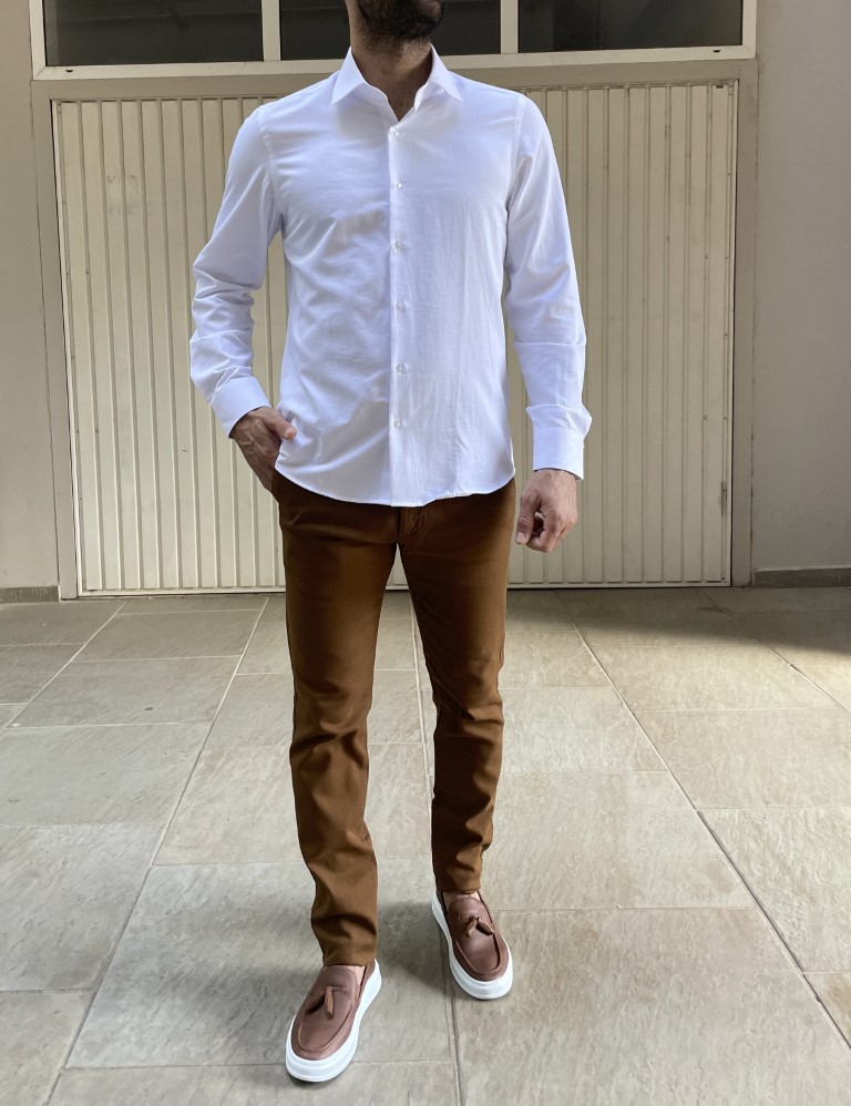 Ανδρικό λευκό πουκάμισο με γιακά 1500 φωτογραφία